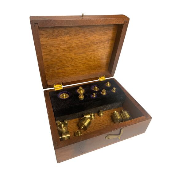 Vintage Lot of 25 Jewelers Weights in Wooden Box Apothecary Medical B - Picture 1 of 8